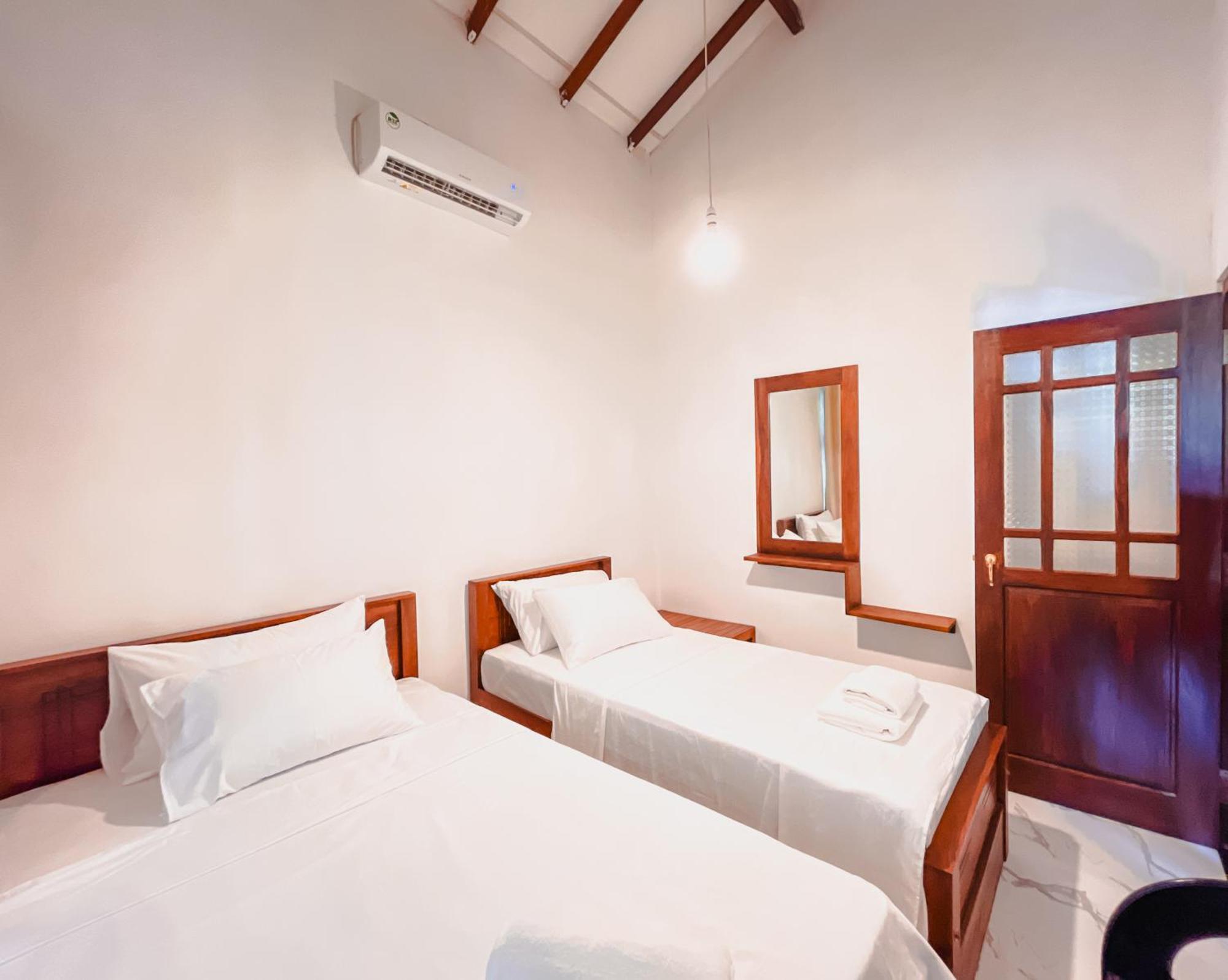 Dadas Villa *