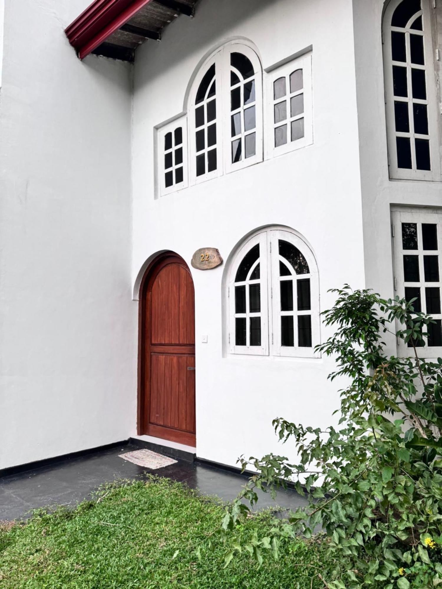 Kandy Fleur Guest house *