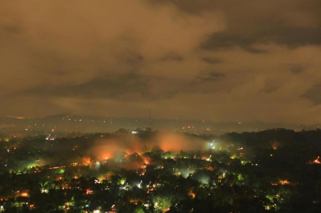 Mahaweli Regent Hotel 3*
