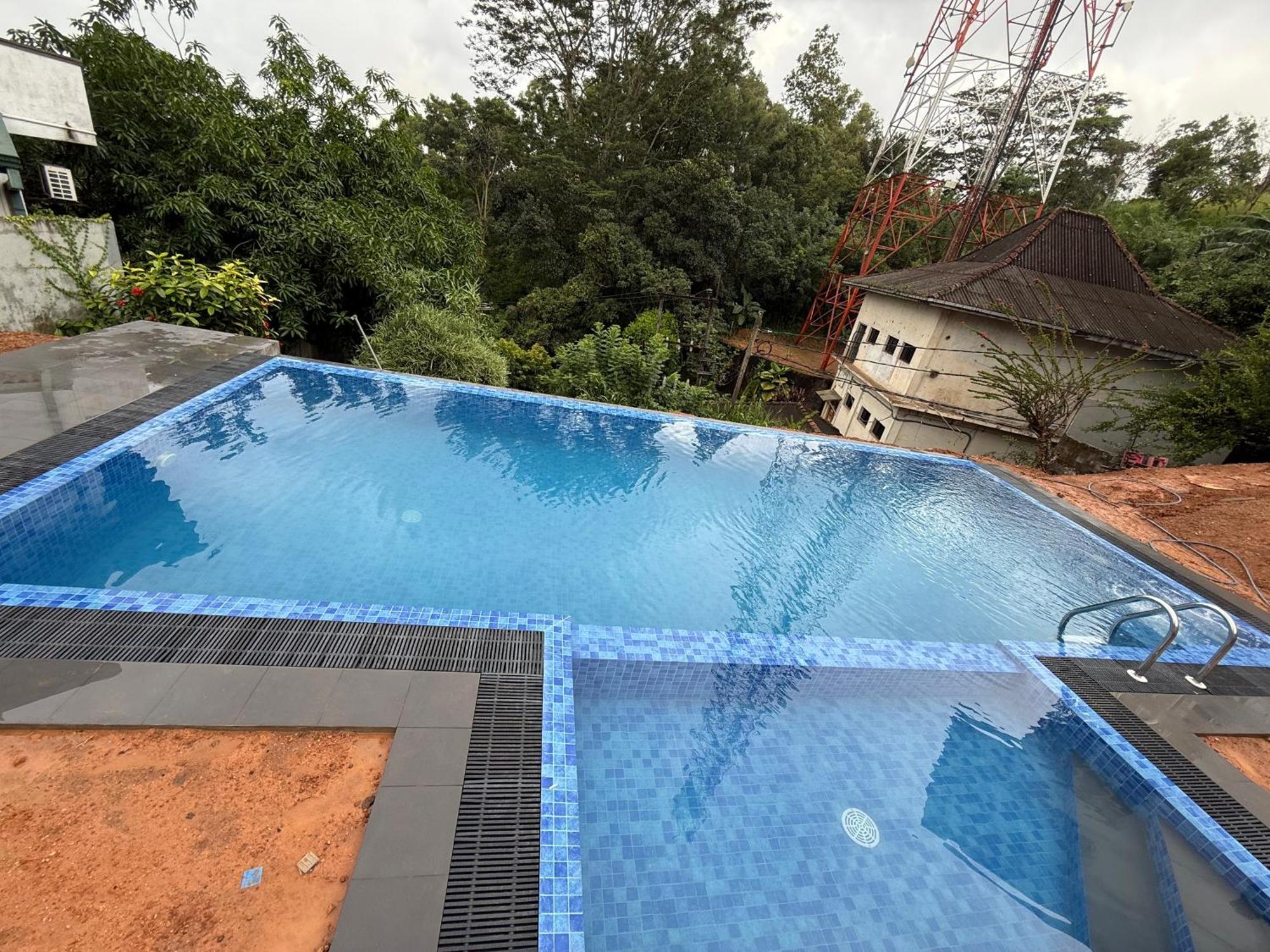 Kandyan View Free Pickup From 3* Kandy