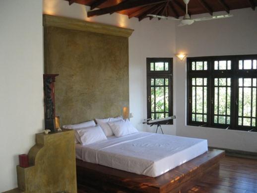 Sandalwood Villa *