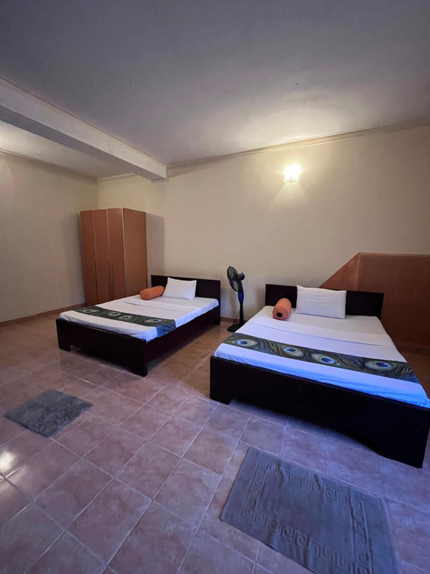 Guest house Sunbloom *