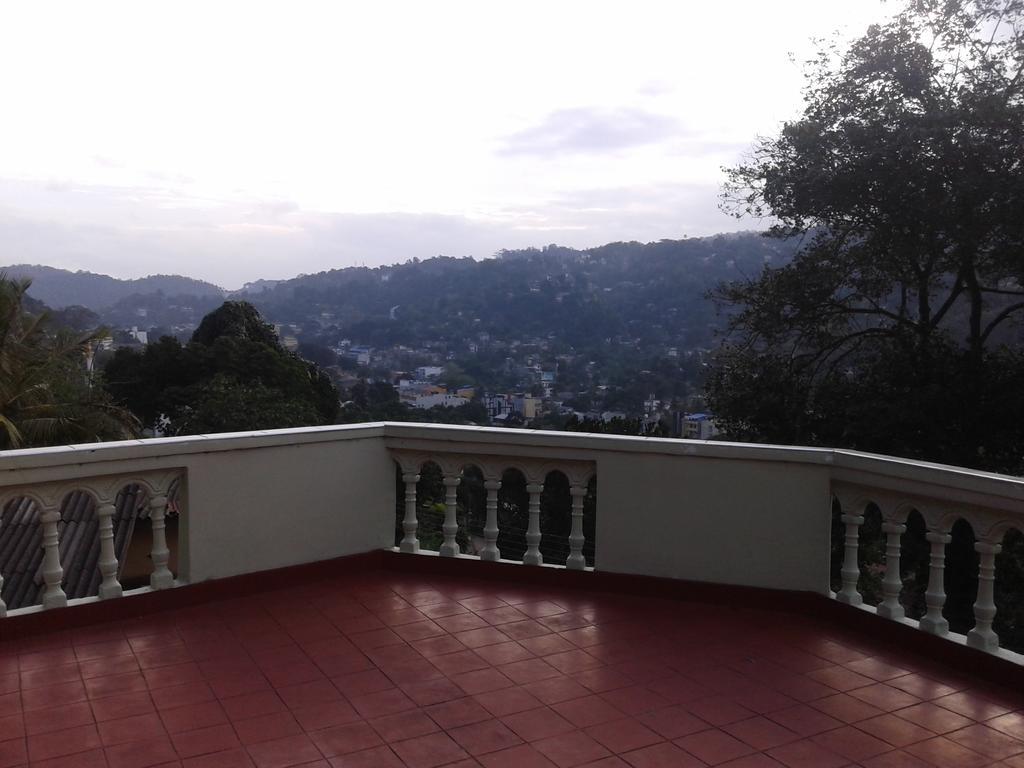 Yoho Cheliyan Bed & Breakfast Kandy