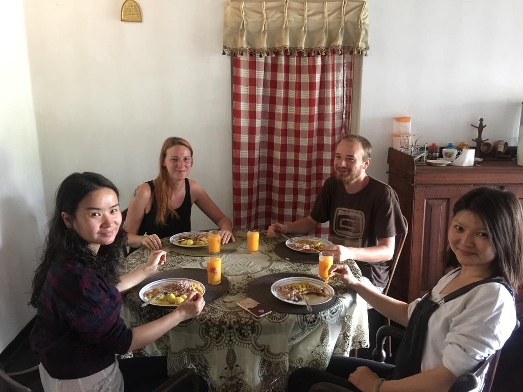 Homestay Anniewatte House