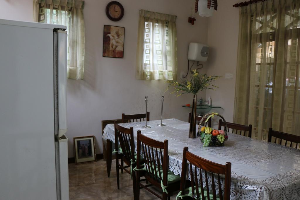 Homestay Araliya *