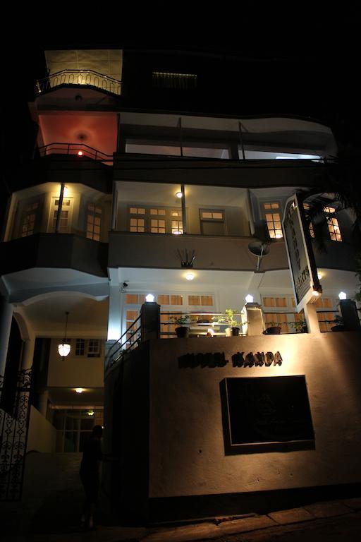 Oyo 442 Kanda Uda