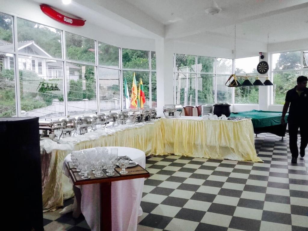 Hotel Supreme Kandy
