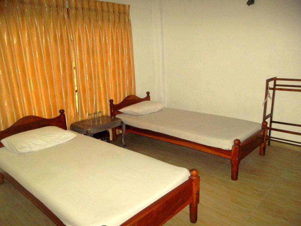 Hotel Oyo 433 Paradise