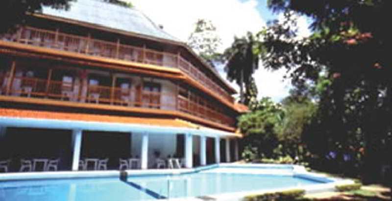 Hilltop Hotel Kandy
