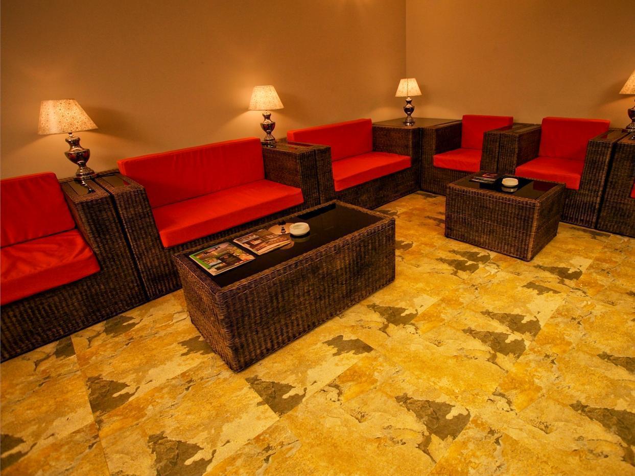 Travellers Nest 4*
