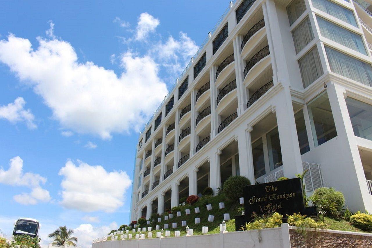 The Grand Kandyan