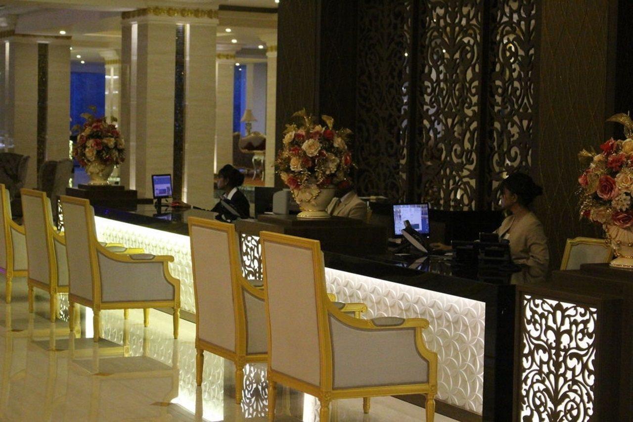 Hotel The Grand Kandyan