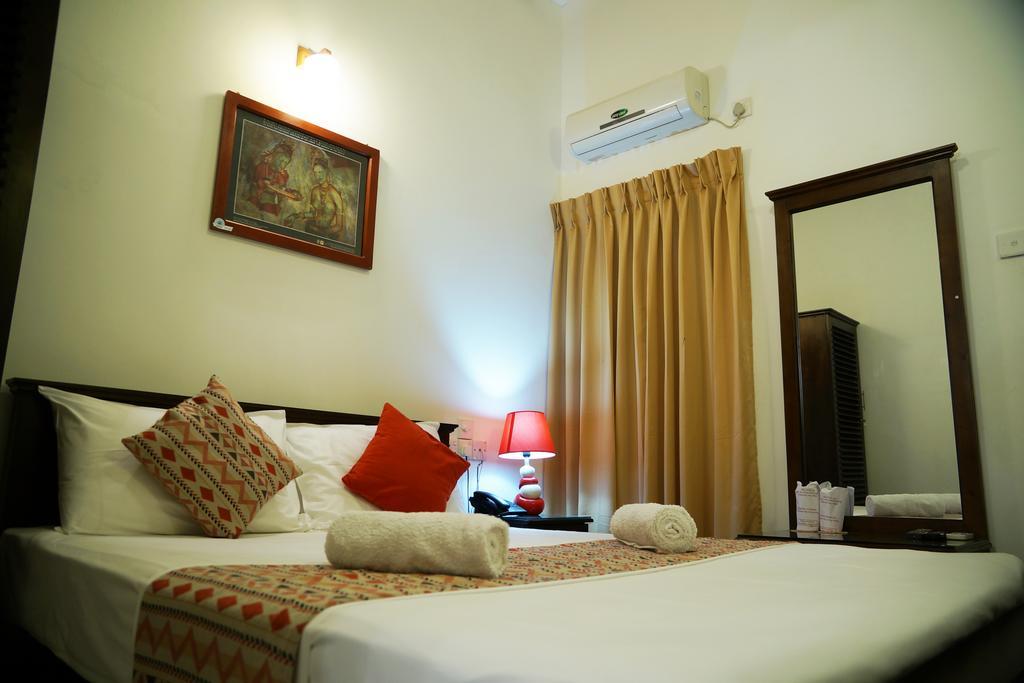 Guest house Kandy Moon Hills Hotel 3*