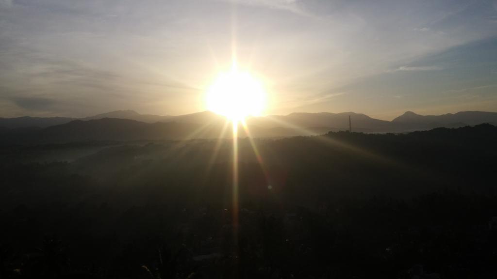 Homestay Beauty Hills *