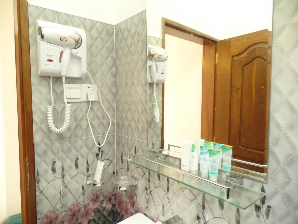 Kandyan Bluestar Hotel Kandy