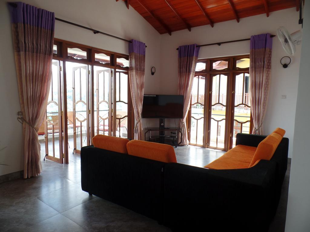 Kandyan Bluestar 2*
