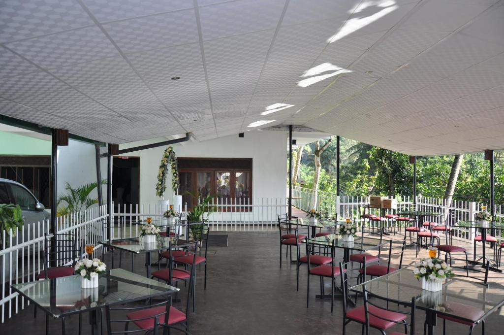 Hotel Tamarind Tree