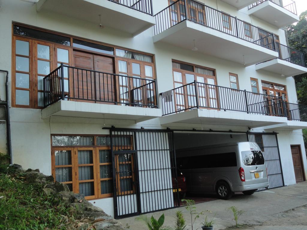 Chaya Hills