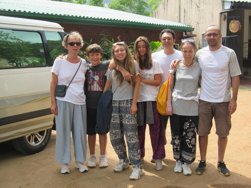 Hanthana Homestay *