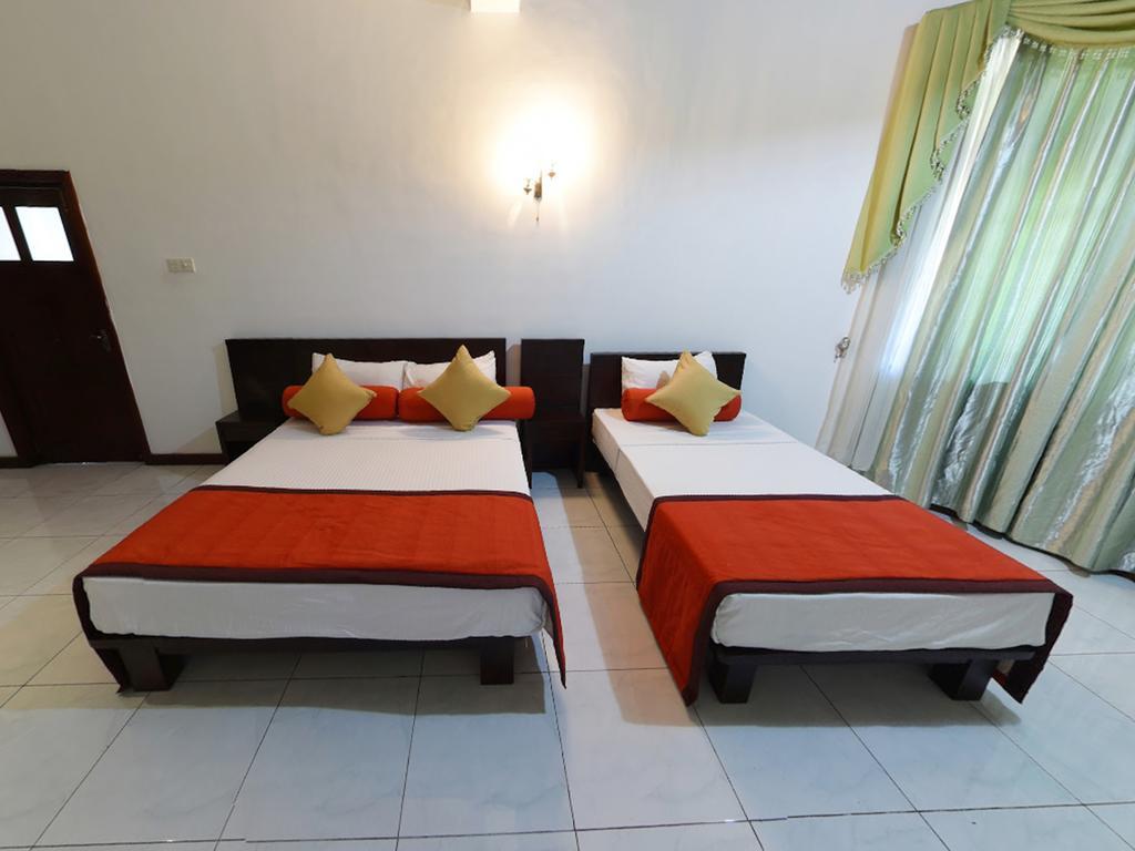 Villa Oak Ray Kandy