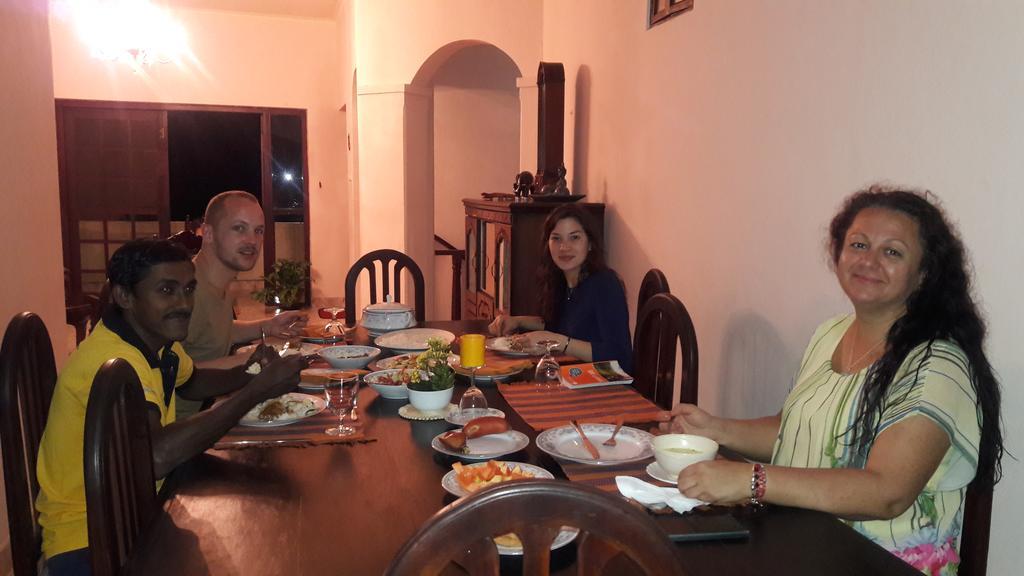 Bed & Breakfast Yoho Cheliyan