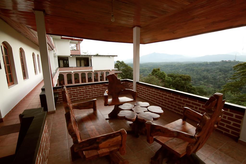 Mahaweli Regent Kandy