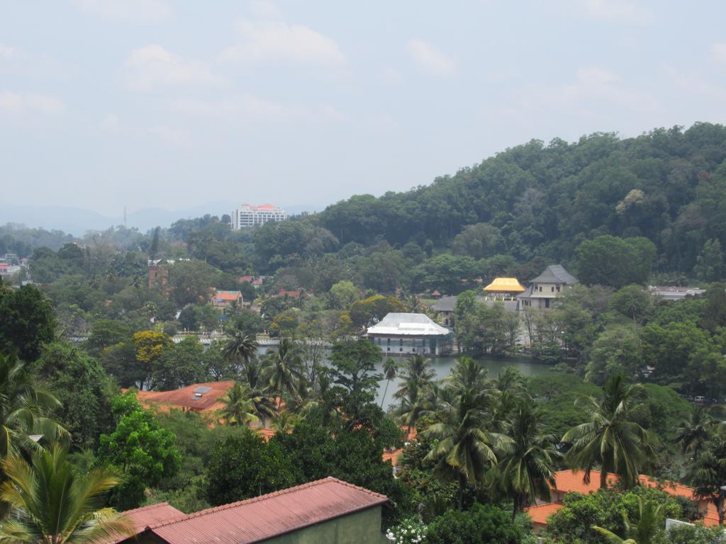Expeditor 3* Kandy