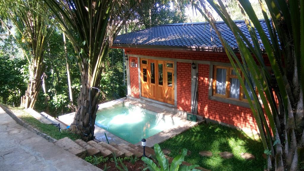 Homestay Tea Leaf Retreat