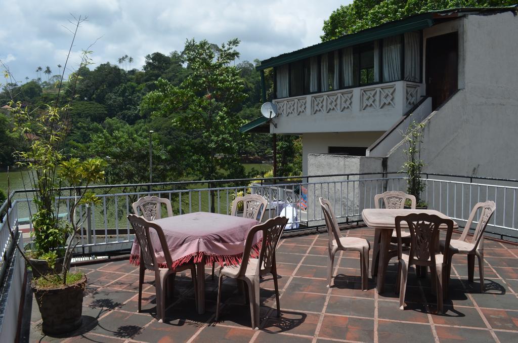 Kevins Vista Lago *