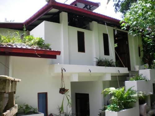 Hotel Sri Lanka Flora