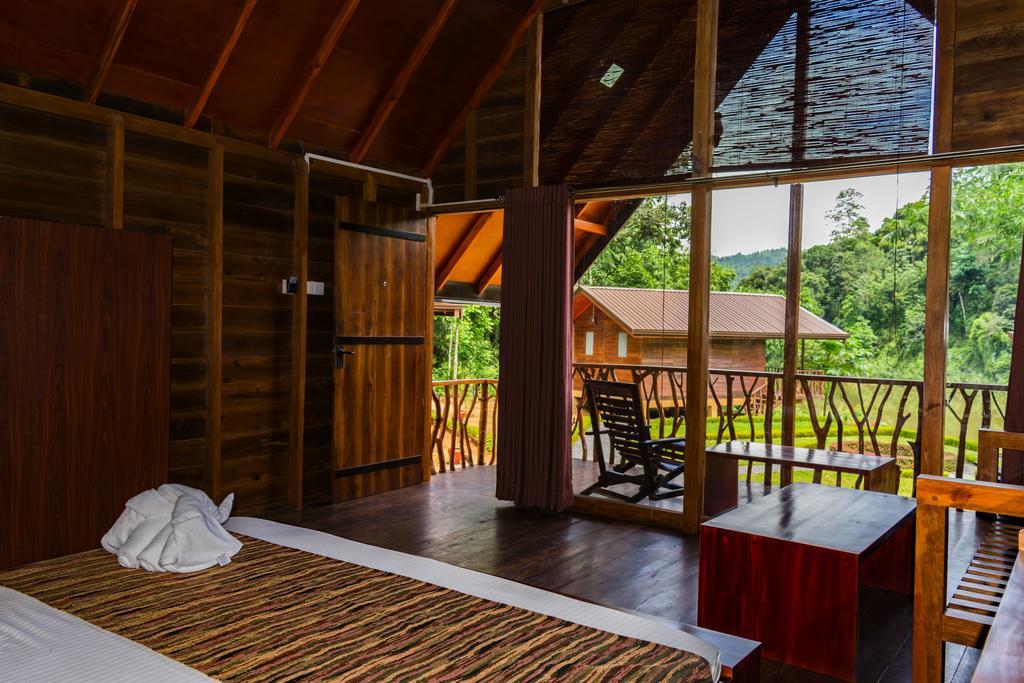Kandy Cabana 3*