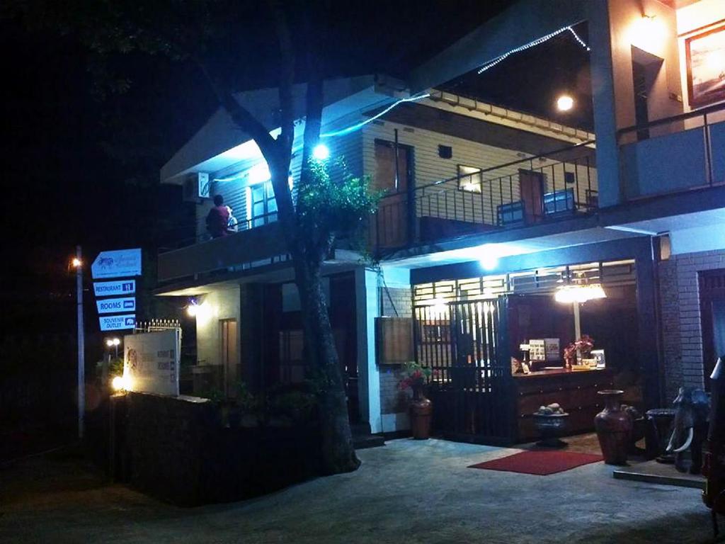 Amaara Hotel 2*