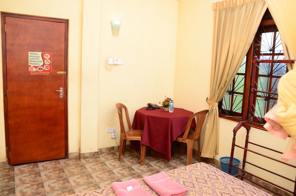 Oyo 433 Paradise Hotel Kandy