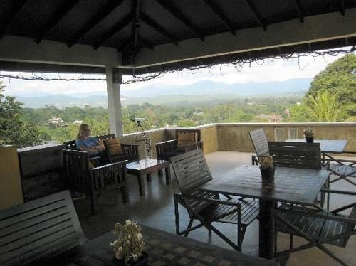 Sandalwood Villa *