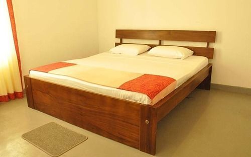 Oyo 386 White Tourist Guest