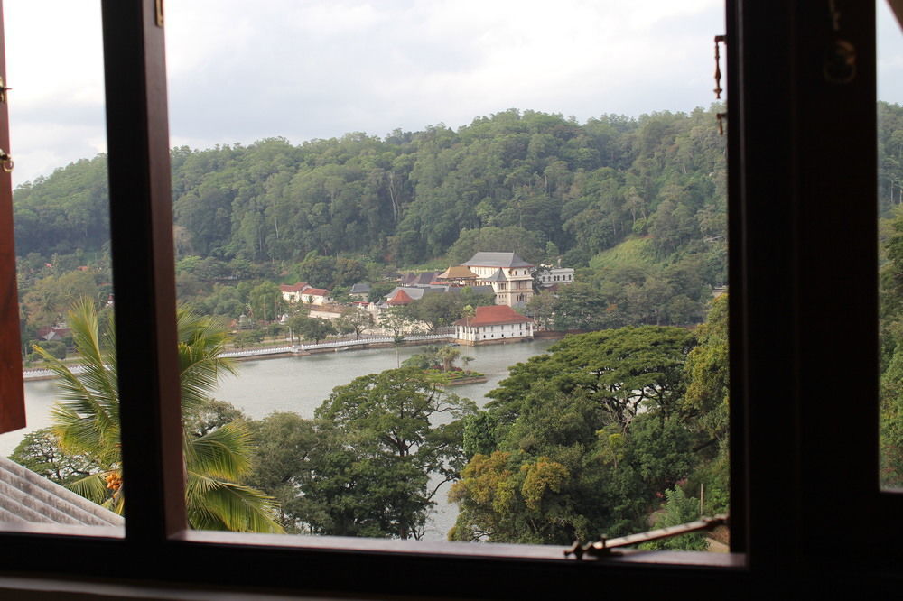 Ceyloni Residency