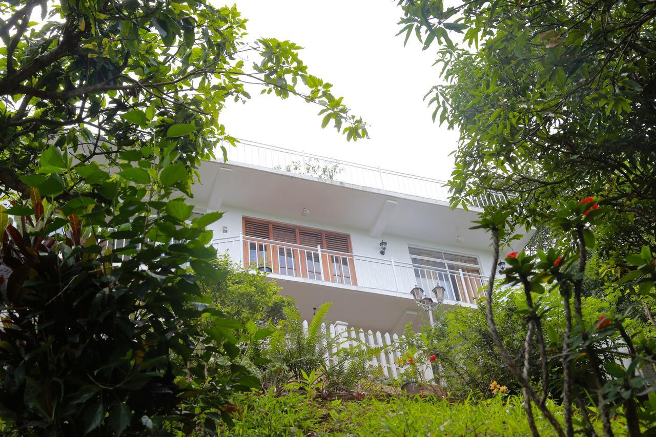Serene 5* Kandy