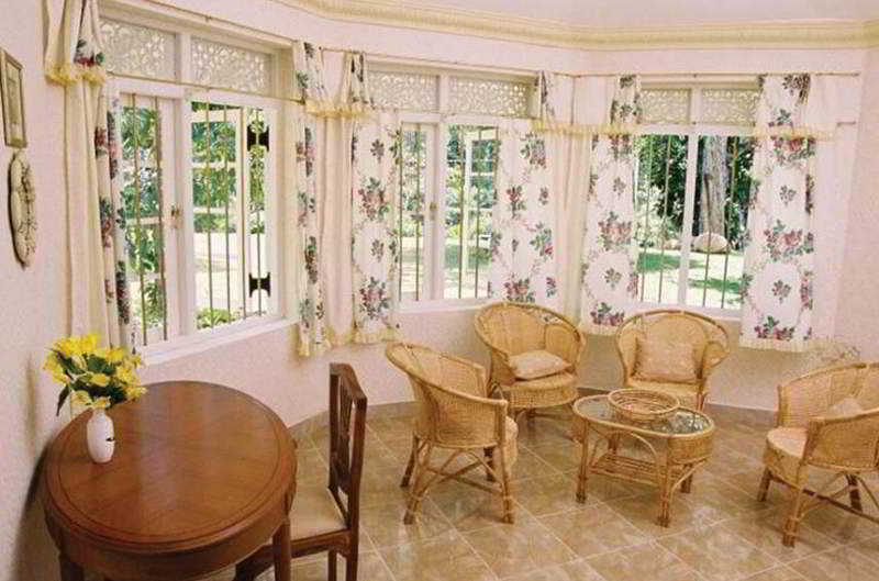 Manor House Boutique Hotel