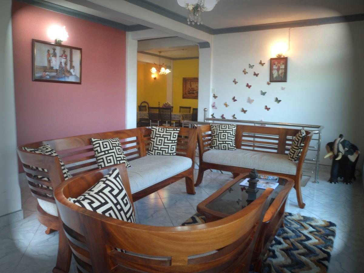 Apartment Jaya Tomodachi *