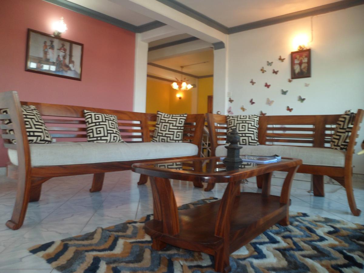 Jaya Tomodachi Apartment *