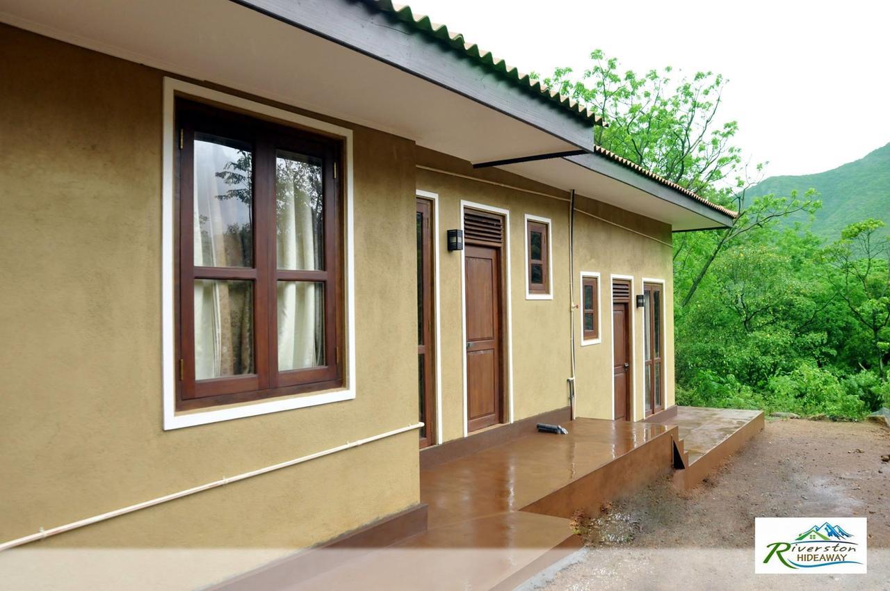 Riverston Hideaway 4*