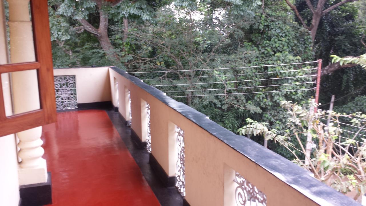 Guest house Shenaya Kandy