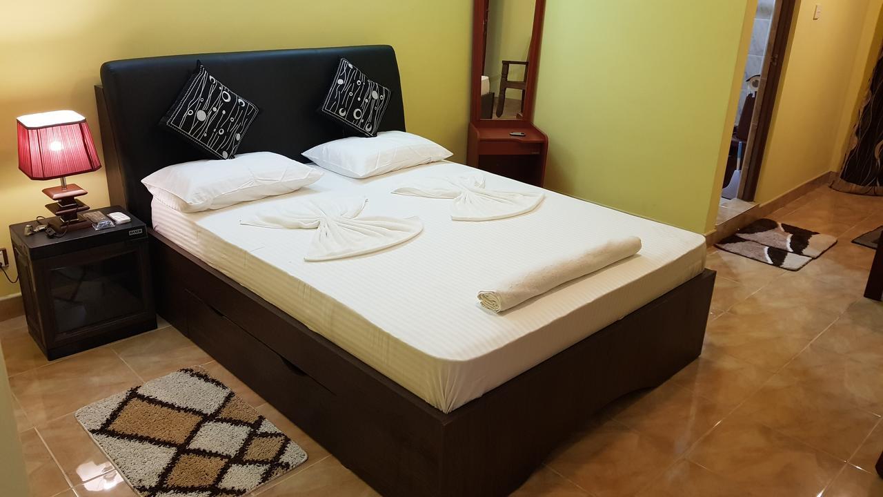Guest house Shenaya Kandy
