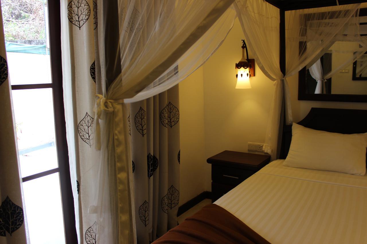 Waters Bed & Breakfast Kandy
