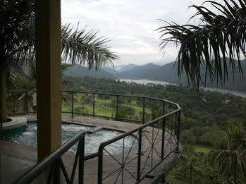 Albatross Boutique Hotel