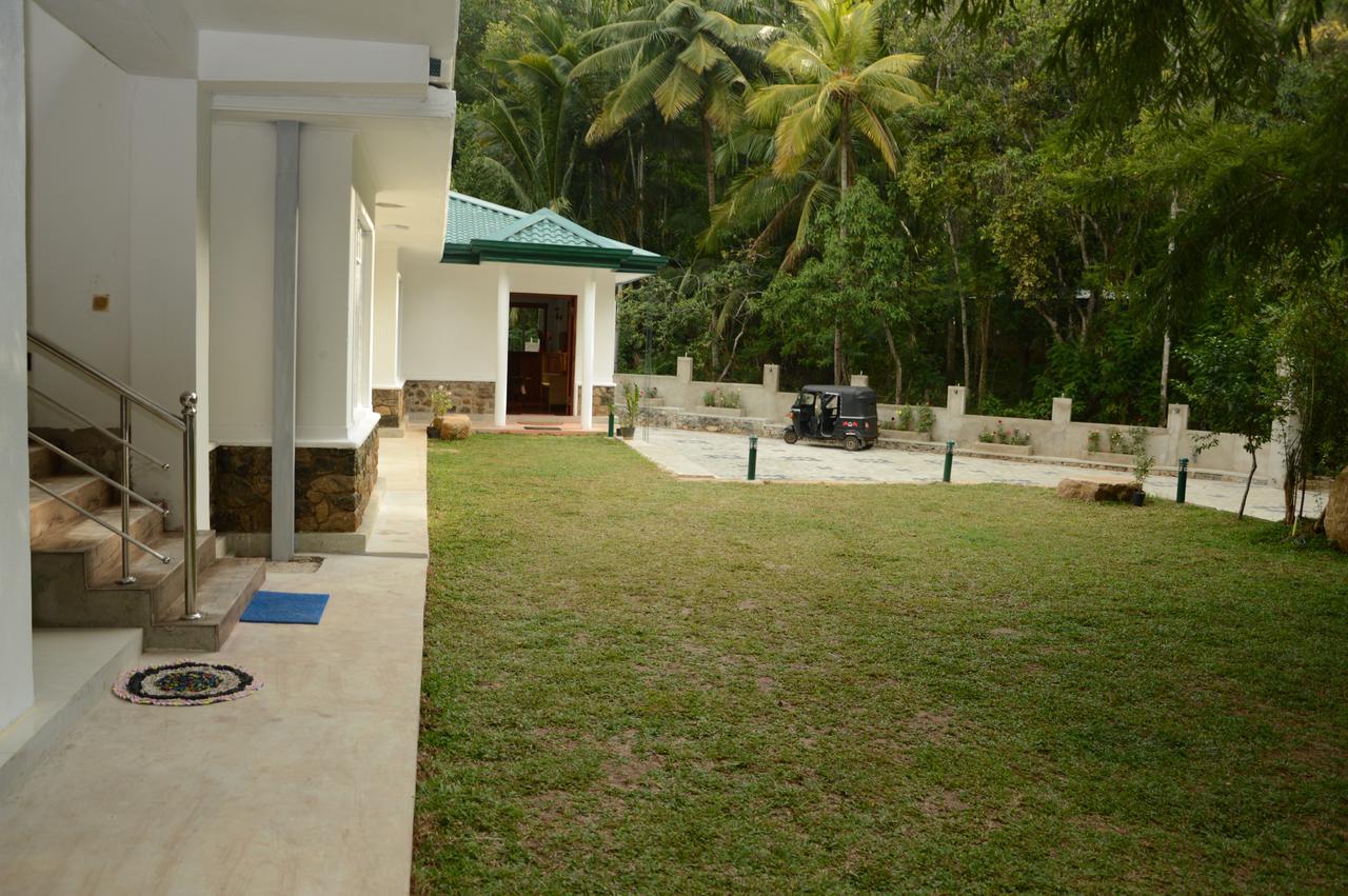Jasmine Garden 3* Kandy