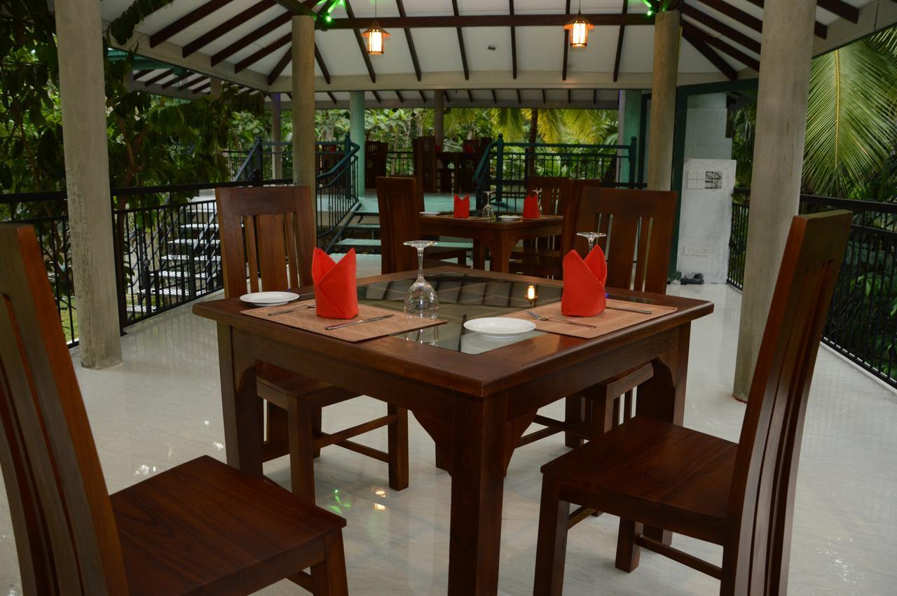 Jasmine Garden 3* Kandy