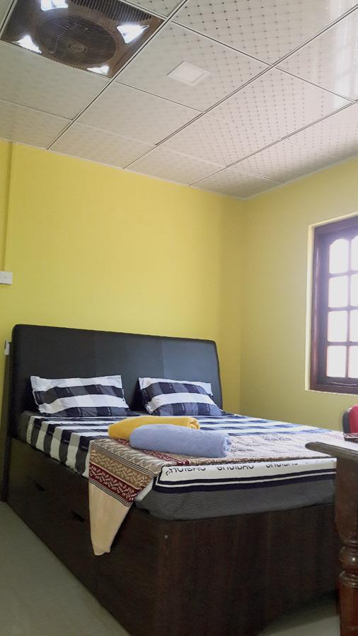 Apple Sara Hotel Kandy