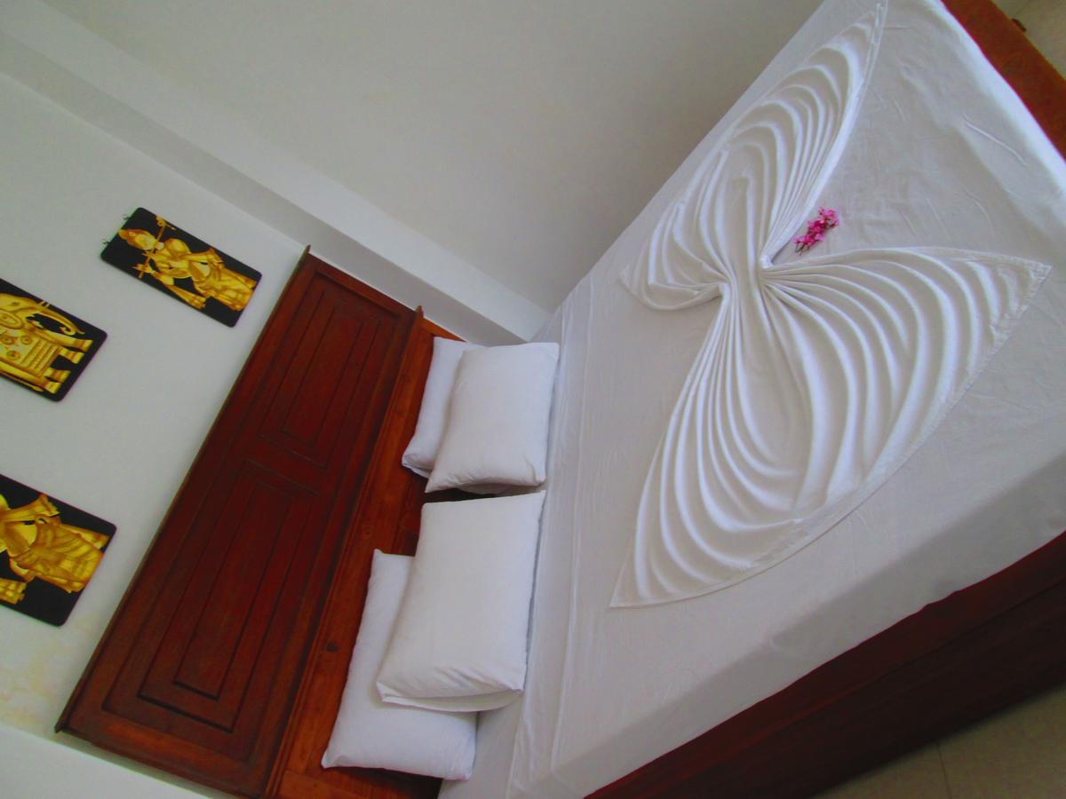 Hotel Kandyan Sweet 3*