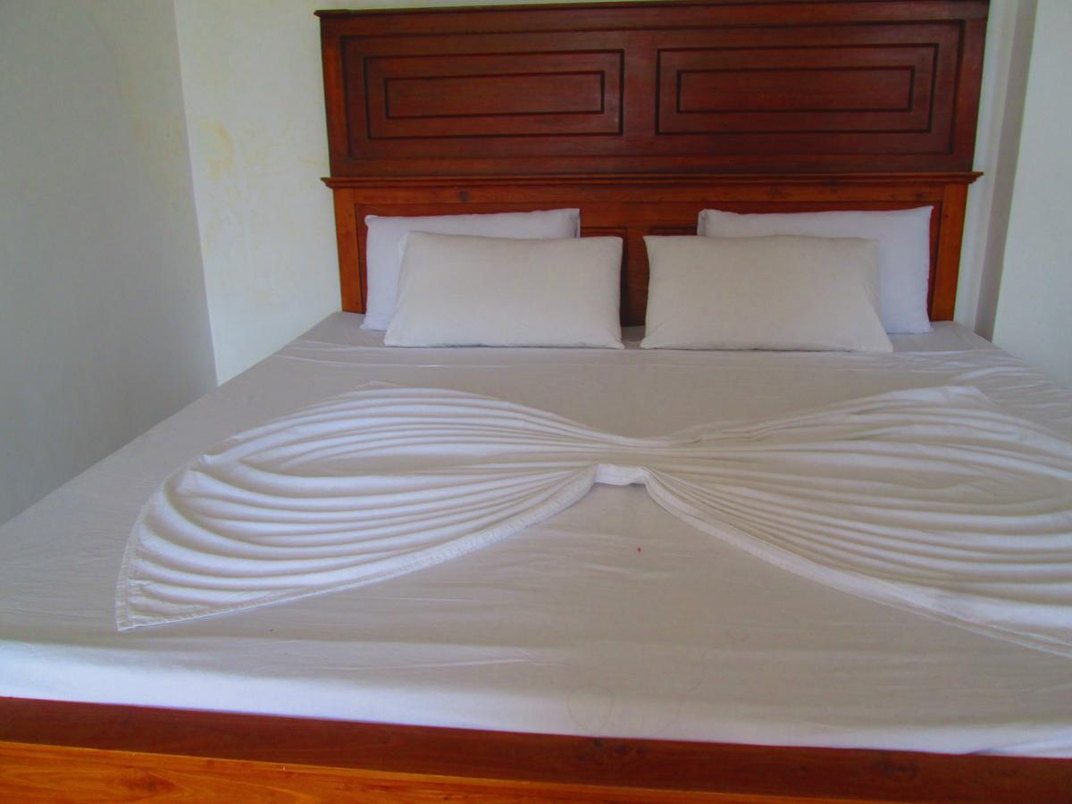 Hotel Kandyan Sweet 3*